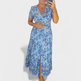 Constança - Vestido Floral e Elegante