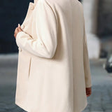 MADELINE - CASACO ELEGANTE E ATEMPORAL