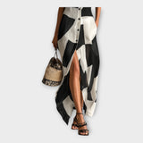 Vestido comprido elegante com design moderno e elegância intemporal