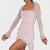 Sónia - Vestido Mini com Brilho e Decote