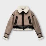 Casaco de cabedal com forro e cinto