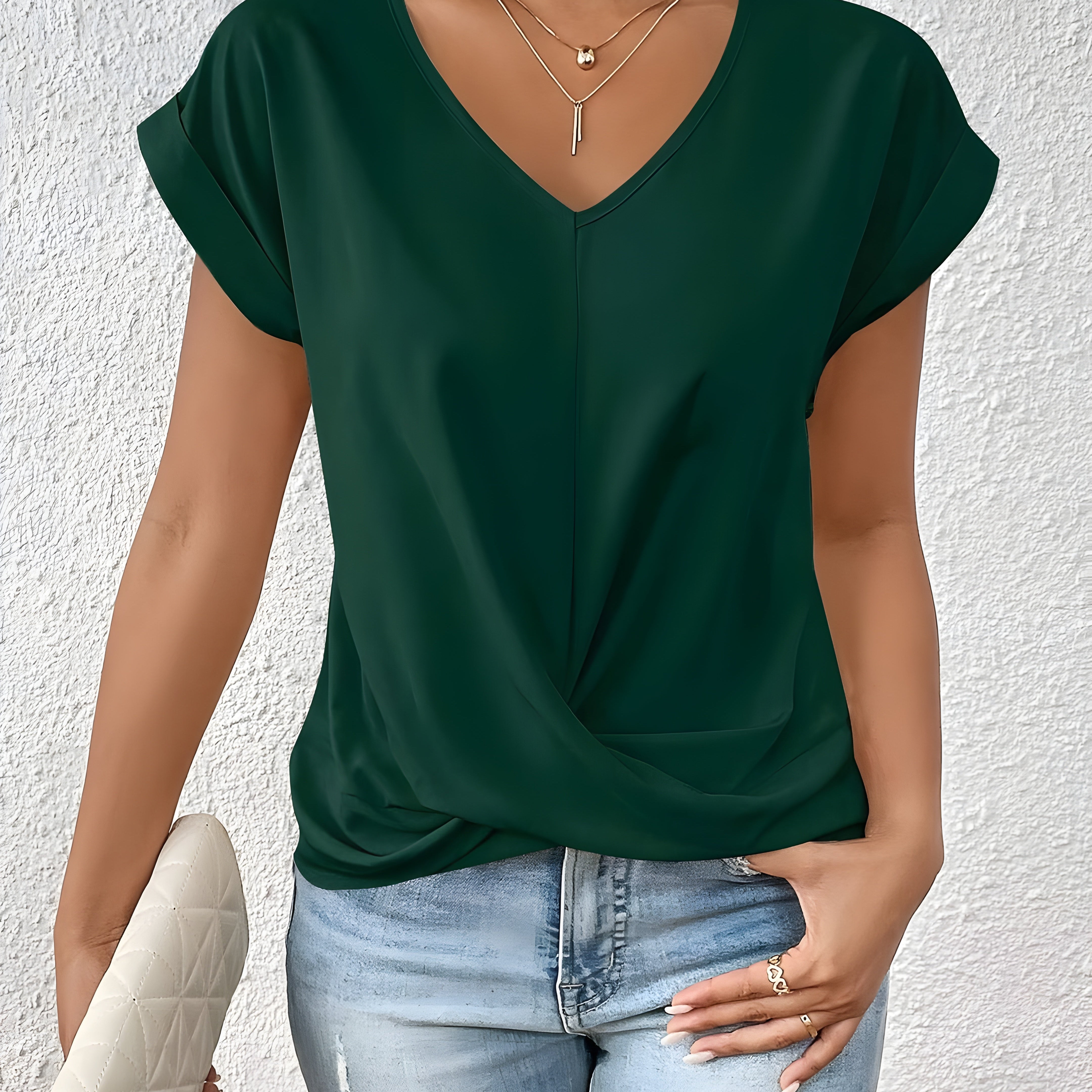 Maia – Blusa com decote em V e frente torcida