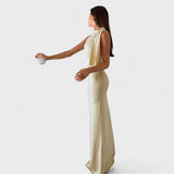 Isadora – Vestido Longo de Cetim