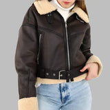 Blusão de couro versátil e respirável